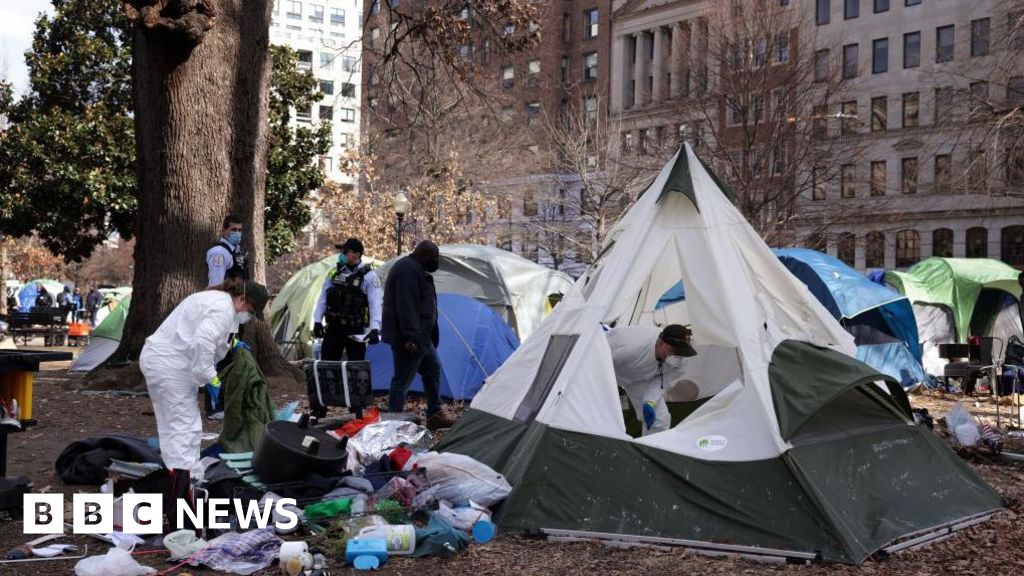 President Trump Orders Homeless Out of Washington DC, Mayor Pushes Back