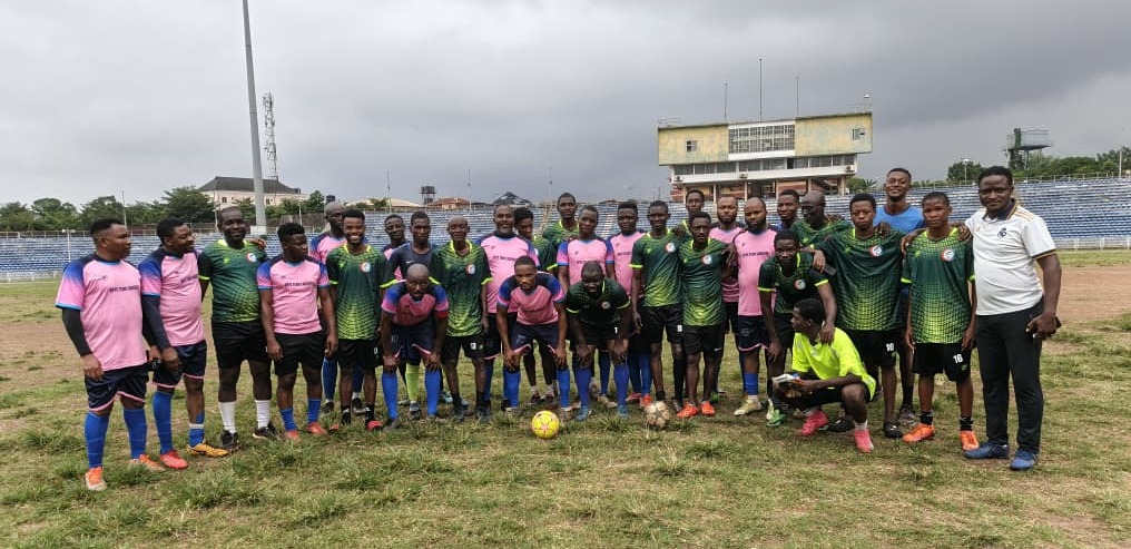 WELLSRADIO TEAM STUNS COACHES’ TEAM WITH DRAMATIC COMEBACK IN NOVELTY MATCH